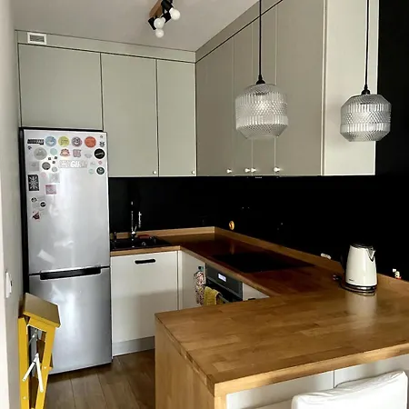 Klimatyczne Mieszkanie Na Spokojnym Osiedlu Apartment
